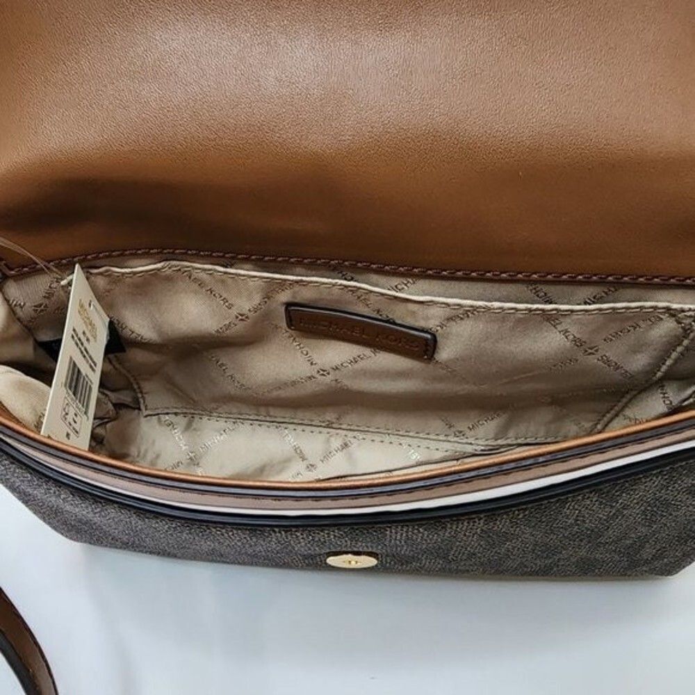 NEW! Michael Kors Jet Set Pouchette Crossbody Bag - Picture 12 of 12